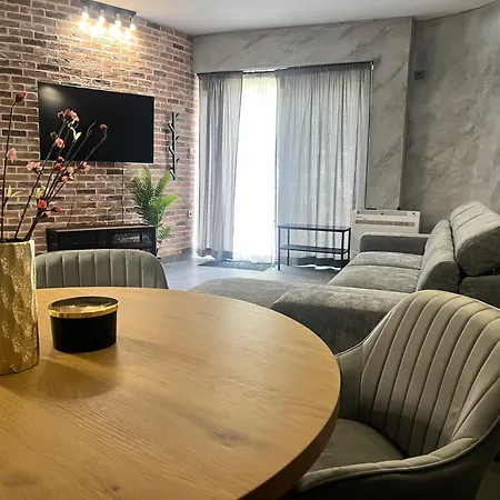 Apartament Astin *