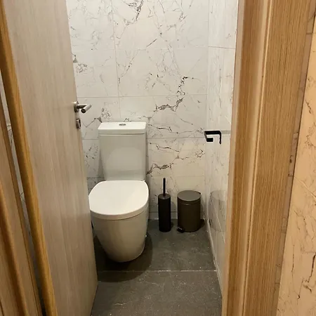 Apartament Astin *