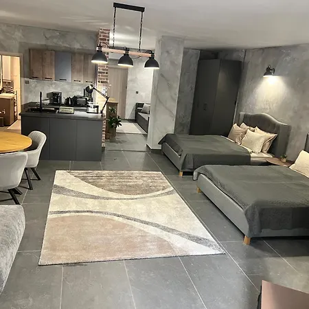 Astin Apartament *